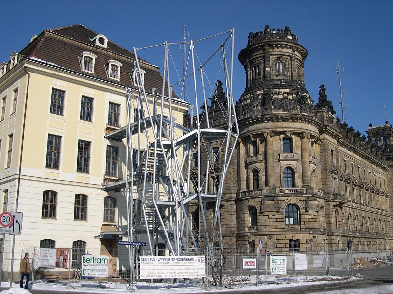 2005-03-02, Treppe Stadtmuseum.JPG